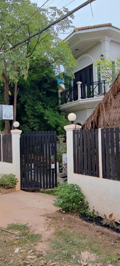 Secret Garden Homestay เสียมราฐ ภายนอก รูปภาพ